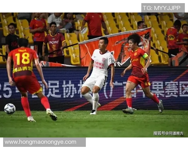 球星挑战足球考试展现技术与智慧引发球迷热议